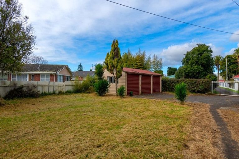 Photo of property in 49 Puhinui Road, Manukau, Auckland, 2104