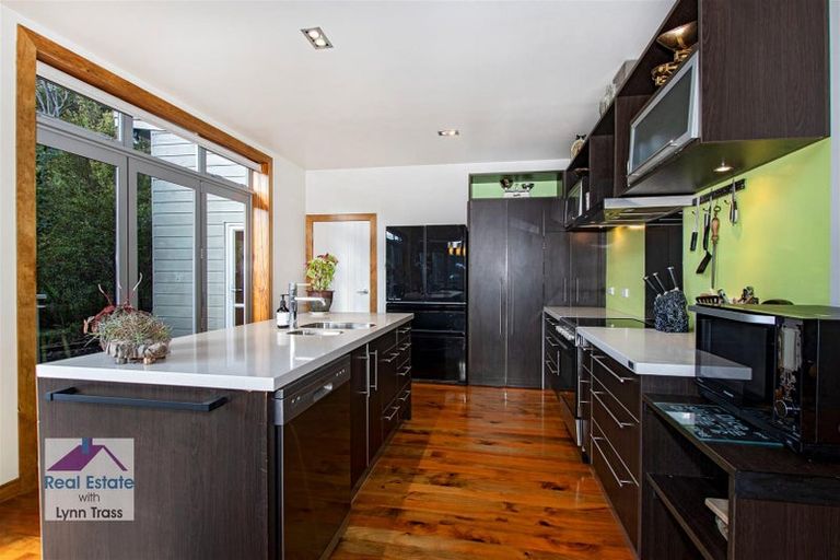 Photo of property in 69 Memorial Drive, Parahaki, Whangarei, 0112