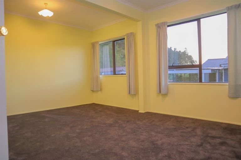 Photo of property in 4 Mawhera Street, Dobson, Greymouth, 7805