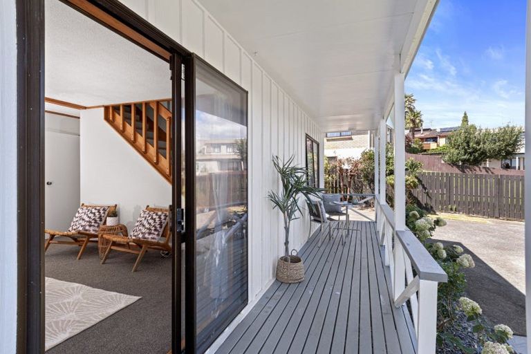 Photo of property in 3 Rangataua Street, Welcome Bay, Tauranga, 3112