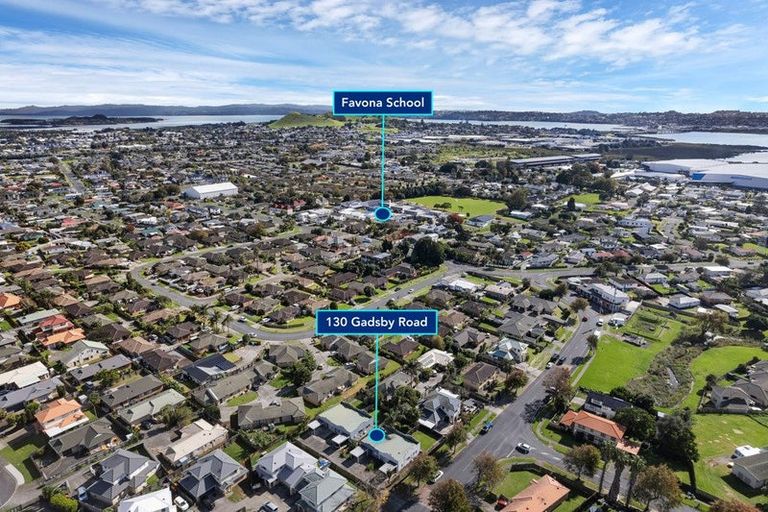 Photo of property in 130 Gadsby Road, Favona, Auckland, 2024