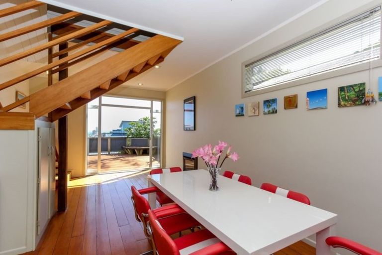 Photo of property in 22 Downe Street, New Plymouth, 4310