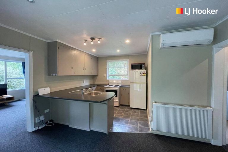 Photo of property in 91 Somerville Street, Andersons Bay, Dunedin, 9013