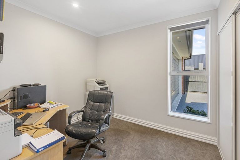 Photo of property in 17 Kohunga Crescent, Bottle Lake, Christchurch, 8083