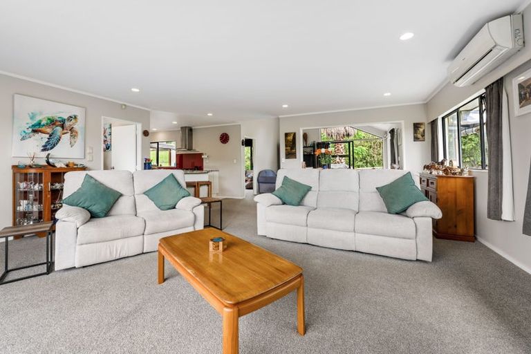 Photo of property in 27 Sturm Avenue, Massey, Auckland, 0614