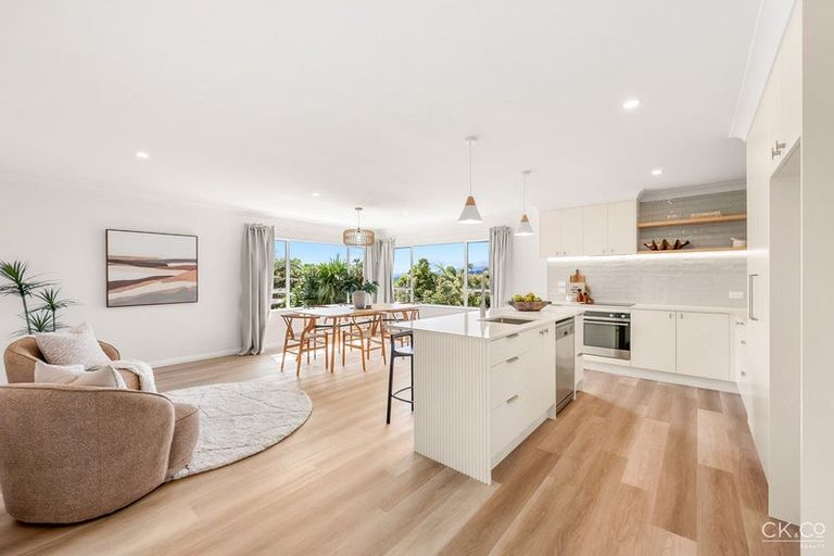 Photo of property in 30 Mossburn Grove, Kelson, Lower Hutt, 5010