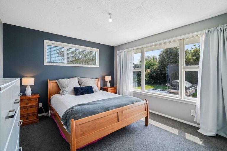 Photo of property in 8 Whelan Place, Hei Hei, Christchurch, 8042