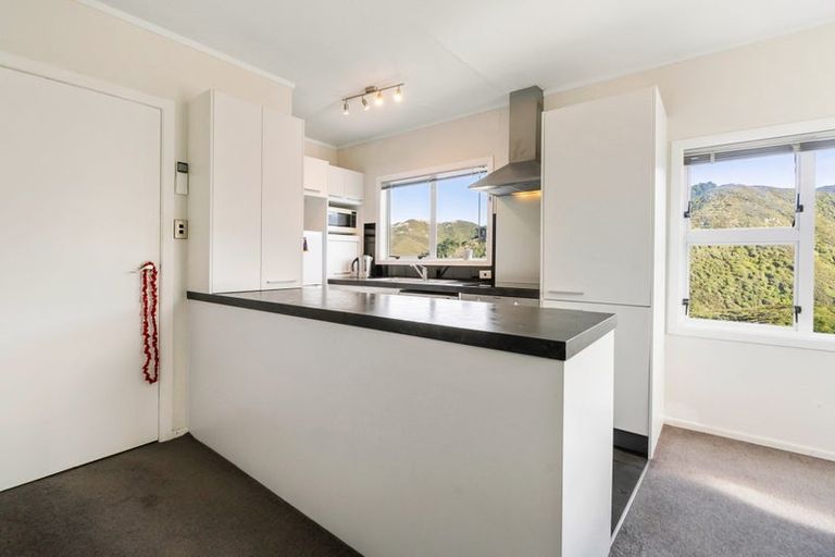 Photo of property in 11b Clinton Way, Kingston, Wellington, 6021