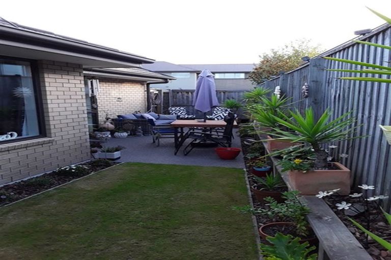 Photo of property in 19 Philippe Avenue, Yaldhurst, Christchurch, 8042
