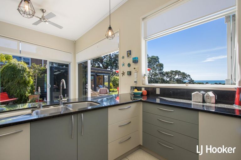 Photo of property in 153 Koutunui Road, Athenree, Katikati, 3177