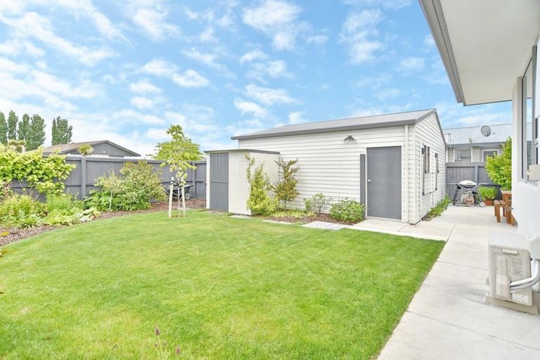 Photo of property in 1/10 Stacey Place, Woolston, Christchurch, 8062