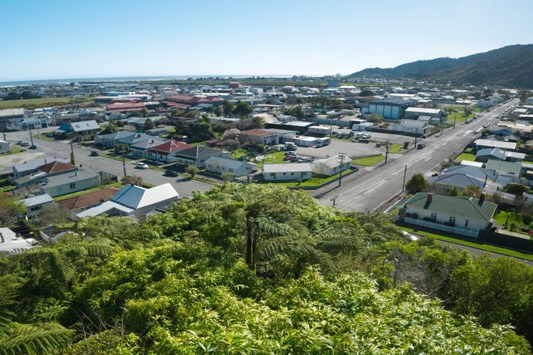 Photo of property in 26 Murray Street, Greymouth, 7805
