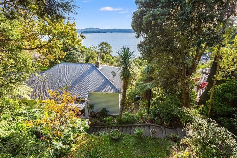 Photo of property in 20 Mahina Road, Mahina Bay, Lower Hutt, 5013