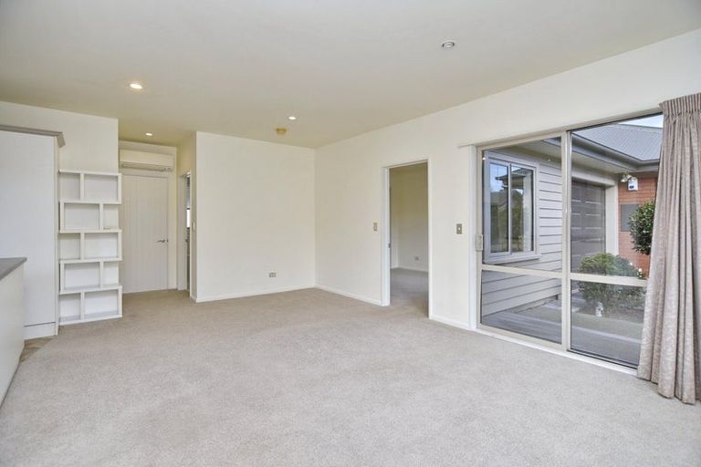 Photo of property in 18 Streamside Court, Woolston, Christchurch, 8062