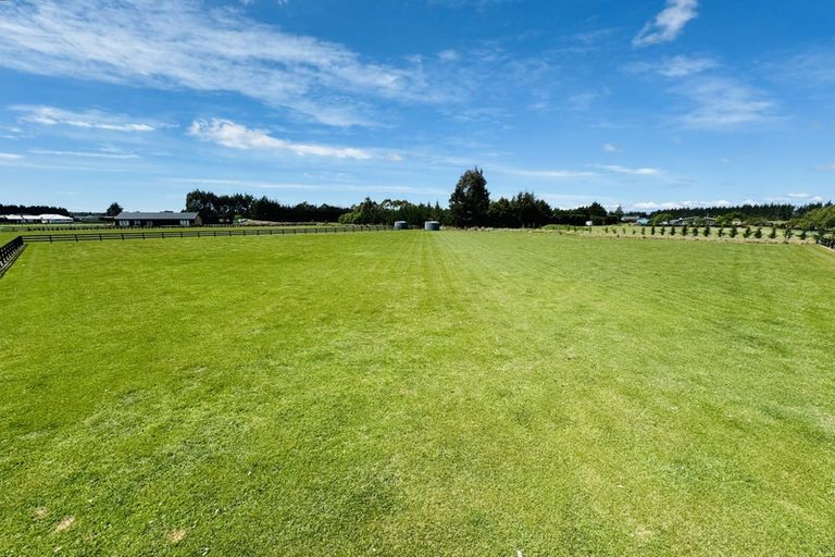 Photo of property in 17 Beal Place, Swannanoa, 7692