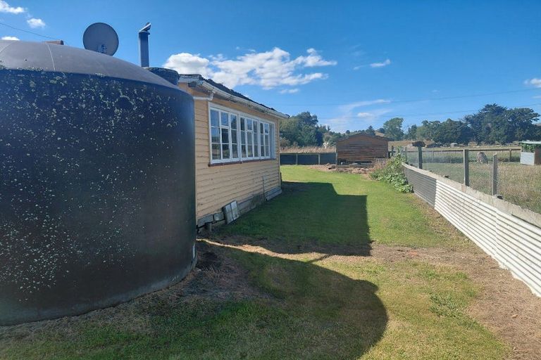 Photo of property in 16 Raumaewa Road, Mangaweka, 4797