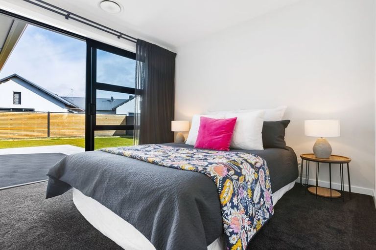 Photo of property in 49 Wallis Drive, Cromwell, 9310