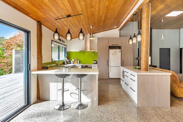 Photo of property in 264 Ngunguru Road, Glenbervie, Whangarei, 0173