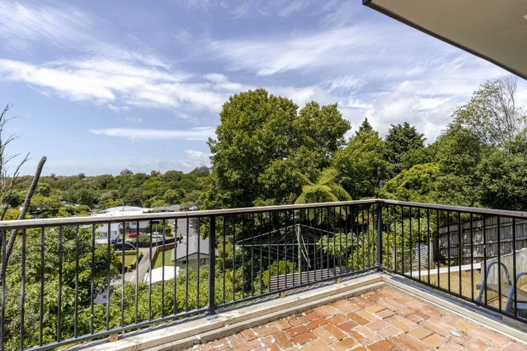 Photo of property in 5 Fernleigh Street, Ferndale, New Plymouth, 4310