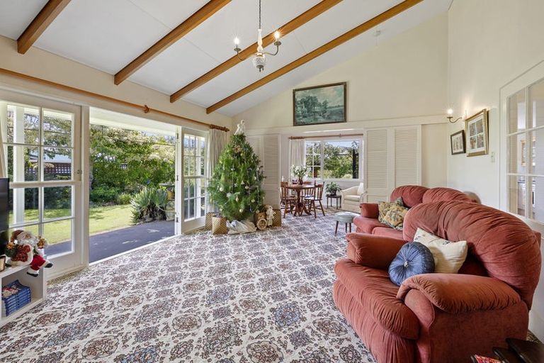 Photo of property in 29 Nevada Drive, Merrilands, New Plymouth, 4312