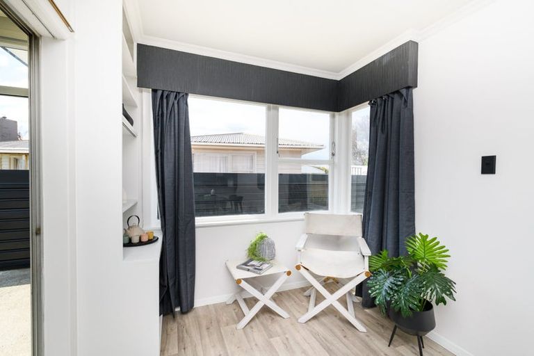 Photo of property in 6 Anakiwa Street, Kelvin Grove, Palmerston North, 4414