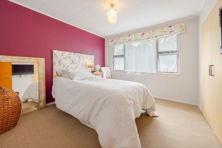 Photo of property in 2 Nicholas Street, Taradale, Napier, 4112