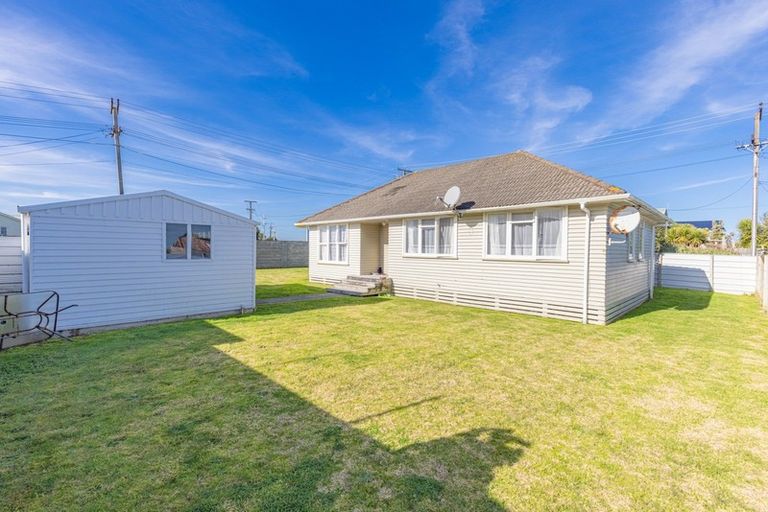 Photo of property in 1 Cornfoot Street, Castlecliff, Whanganui, 4501