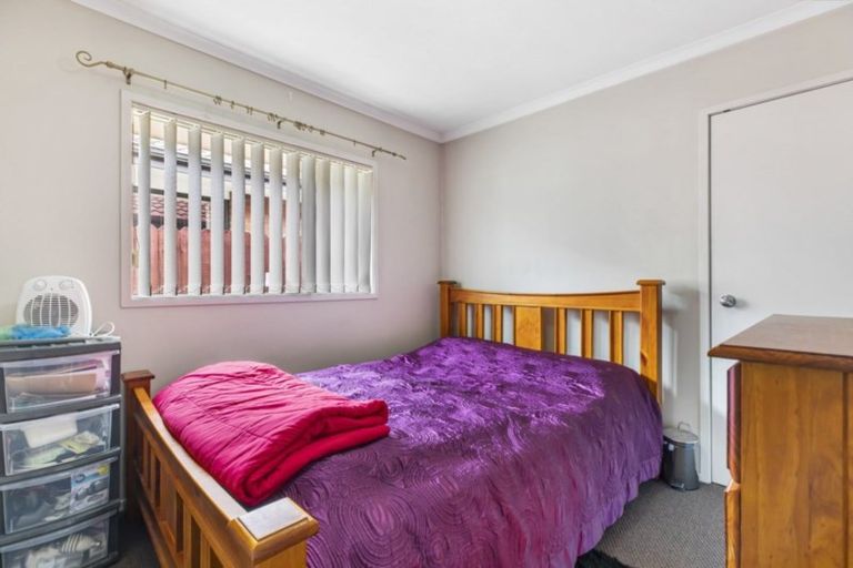 Photo of property in 20 Tussock Avenue, Mangere, Auckland, 2022