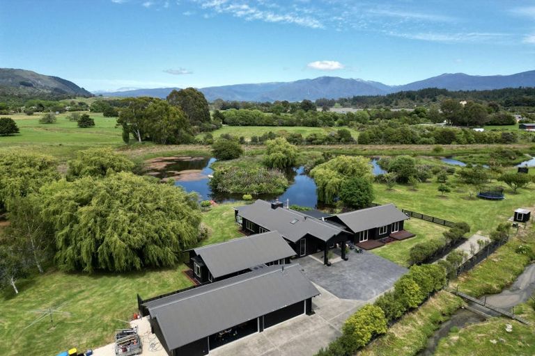 Photo of property in 59a Selwyn Street, Pohara, Takaka, 7183