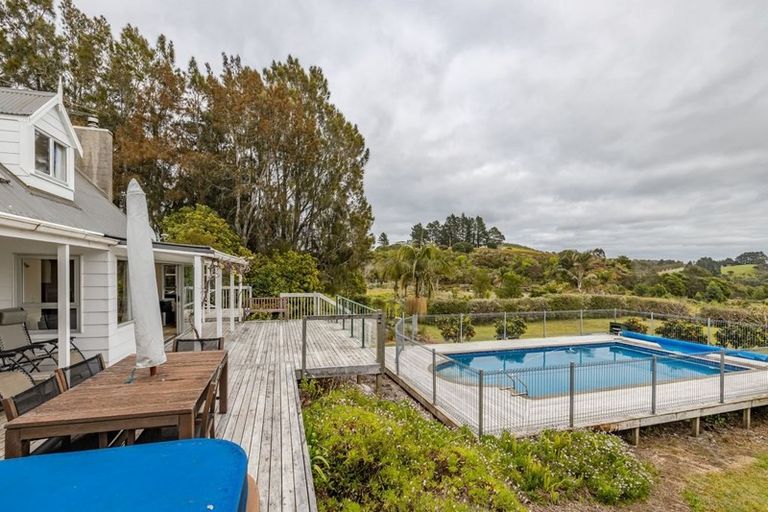 Photo of property in 98 Edmonds Road, Kerikeri, 0293