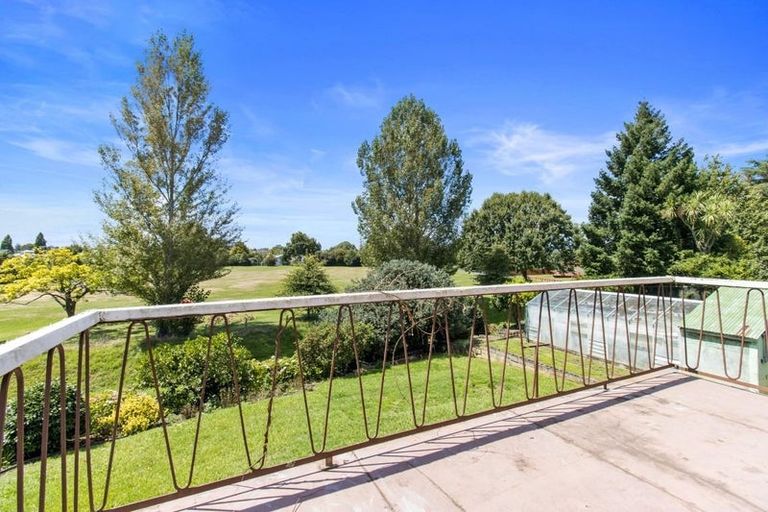 Photo of property in 85 Tuhikaramea Road, Dinsdale, Hamilton, 3204