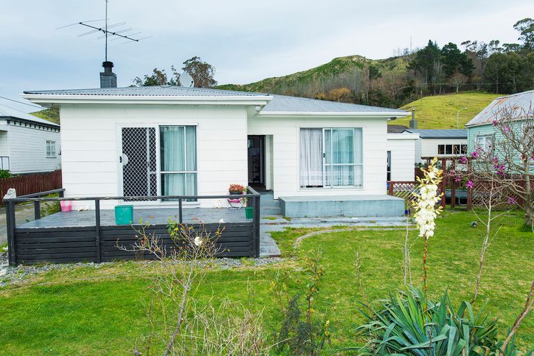 Photo of property in 121 Crawford Road, Kaiti, Gisborne, 4010