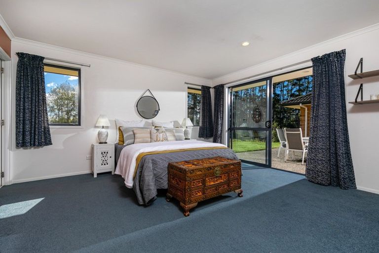 Photo of property in 16 Kennedy Road, Dairy Flat, Albany, 0792