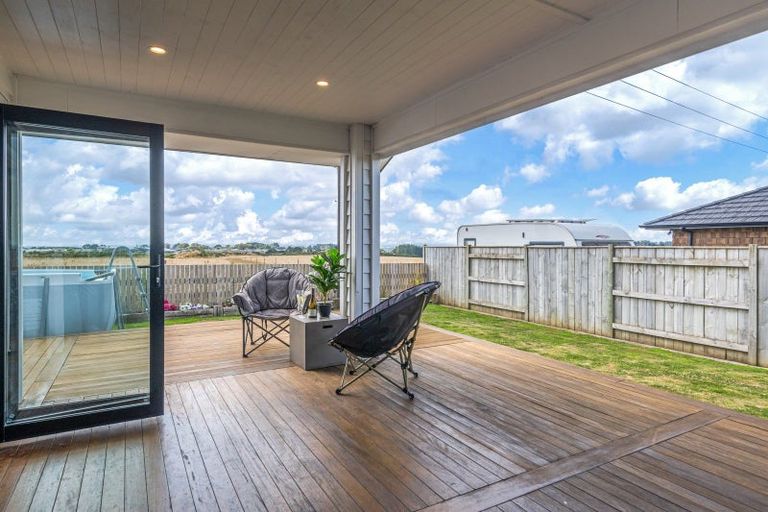 Photo of property in 21 Silicon Way, Fitzherbert, Palmerston North, 4410