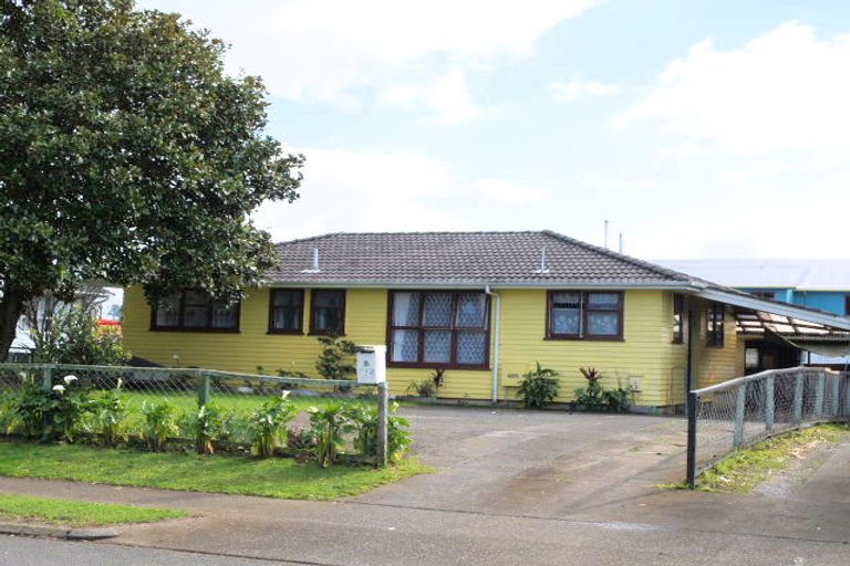 Photo of property in 5 Calthorp Close, Favona, Auckland, 2024