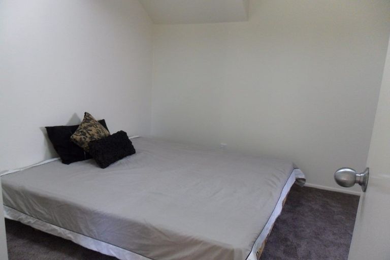 Photo of property in 280 Great South Road, Papakura, 2110