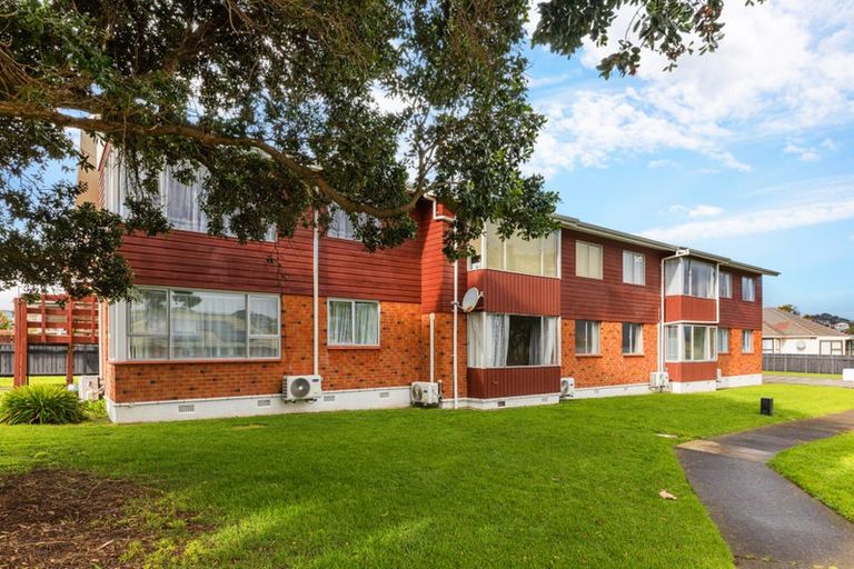 Photo of property in 1 Mana Avenue, Titahi Bay, Porirua, 5022