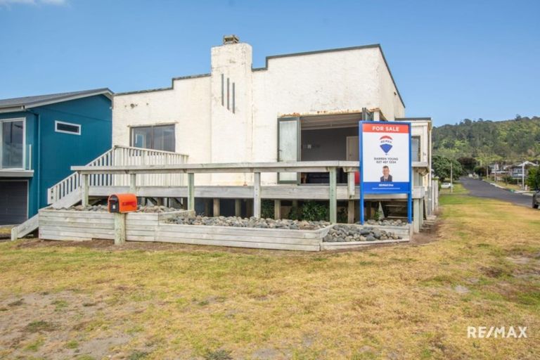 Photo of property in 1 Savage Avenue, Waihi Beach, 3611
