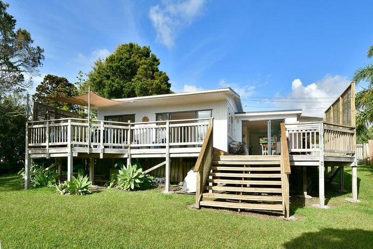 Photo of property in 15 Virginia Circus, Snells Beach, 0920