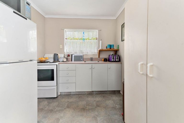 Photo of property in 18 Fenruss Street, Fairy Springs, Rotorua, 3015