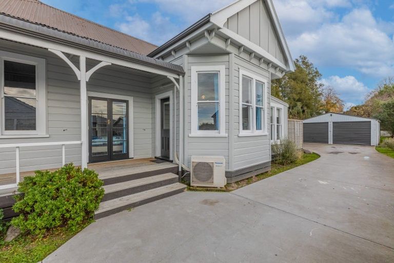 Photo of property in 12 Brogden Street, Otane, 4202