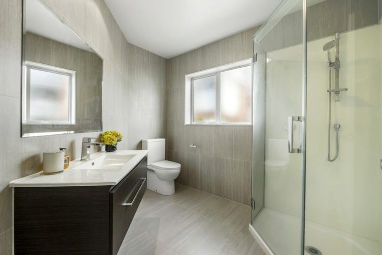 Photo of property in 145 Manuka Road, Bayview, Auckland, 0629