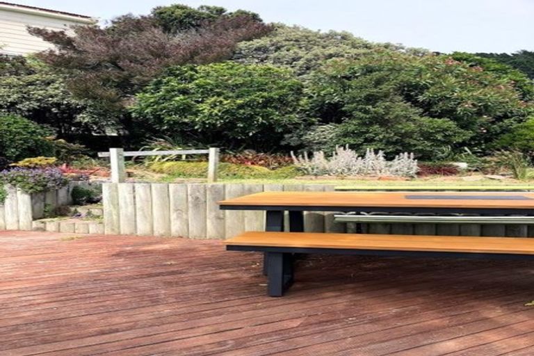 Photo of property in 29 Naughton Terrace, Kilbirnie, Wellington, 6022