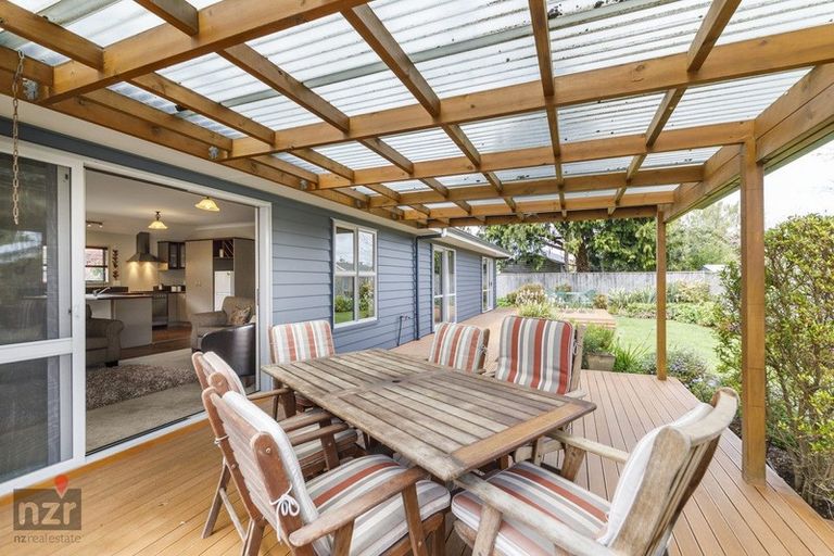 Photo of property in 1b Wellington Street, Feilding, 4702