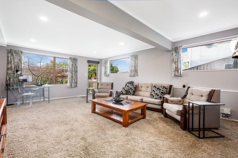 Photo of property in 3 Fathom Lane, Whitby, Porirua, 5024