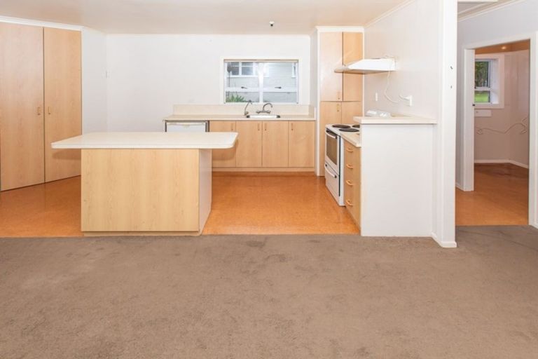 Photo of property in 21 Laurelwood Avenue, Pukekohe, 2120