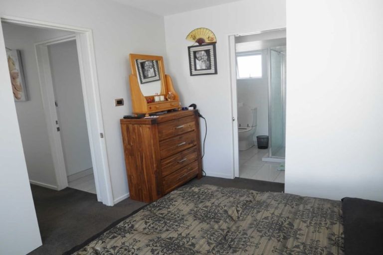 Photo of property in 142 Bishop Street, St Albans, Christchurch, 8014