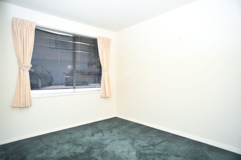 Photo of property in 3/94 Oxford Street, Lyttelton, 8082