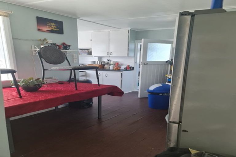 Photo of property in 25 Akatea Street, Gonville, Whanganui, 4501