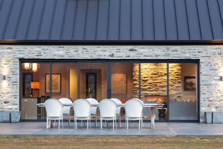 Photo of property in 7 Bendemeer Lane, Lake Hayes, Queenstown, 9371